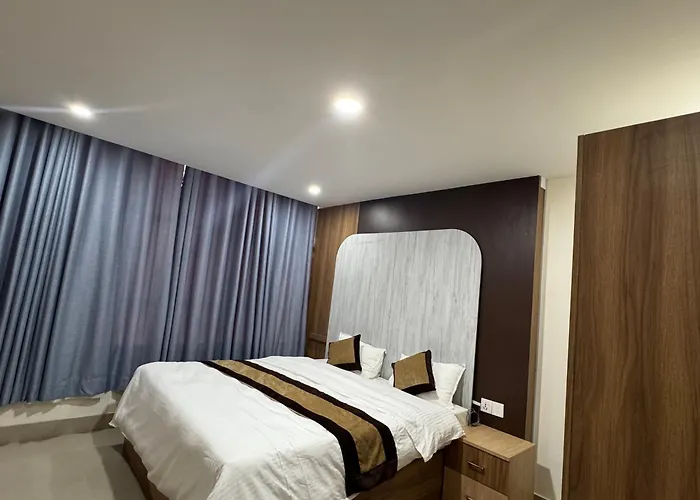 Ho-motel International 2*